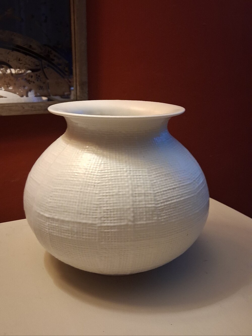 FRIESLAND WHITE SATIN PORCELAIN VASE
